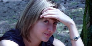 На ее занятиях звучит радостное пение, которое заставляет наших учеников наслаждаться упражнениями